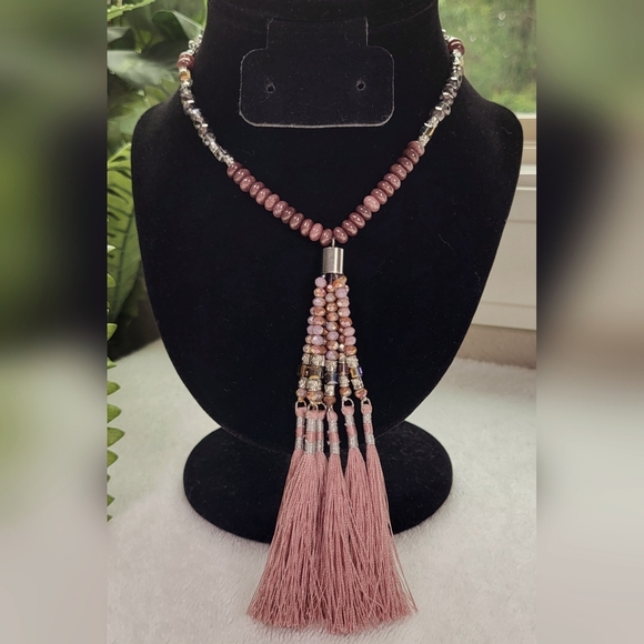 Cato Jewelry - CATO Rose Pink and Silver Beaded Tassel Necklace